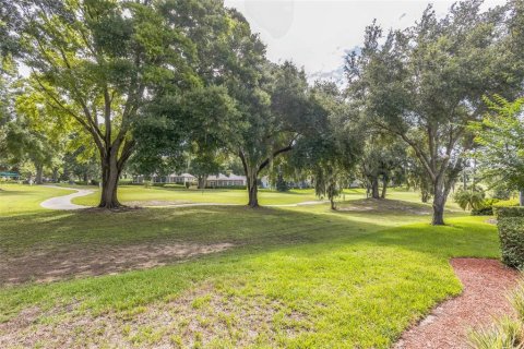 House in Clermont, Florida 3 bedrooms, 206.52 sq.m. № 1813451 - photo 4