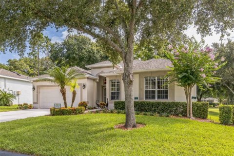 House in Clermont, Florida 3 bedrooms, 206.52 sq.m. № 1813451 - photo 2