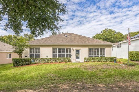 House in Clermont, Florida 3 bedrooms, 206.52 sq.m. № 1813451 - photo 3