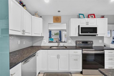 Casa en venta en Dunedin, Florida, 3 dormitorios, 153.85 m2 № 2157983 - foto 6