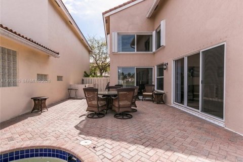 Villa ou maison à louer à Hollywood, Floride: 4 chambres, 213.68 m2 № 2067485 - photo 6