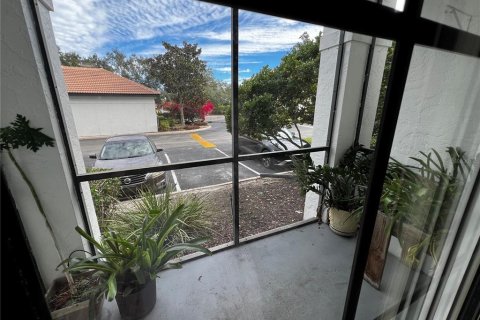 Condo in Orlando, Florida, 2 bedrooms  № 2222062 - photo 27