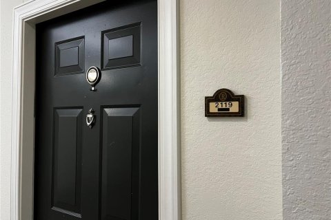Condo in Orlando, Florida, 2 bedrooms  № 2222062 - photo 3