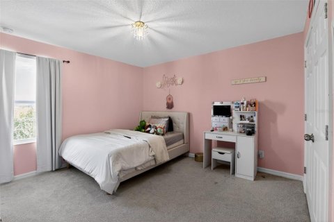 House in Groveland, Florida 5 bedrooms, 297.66 sq.m. № 2117745 - photo 27