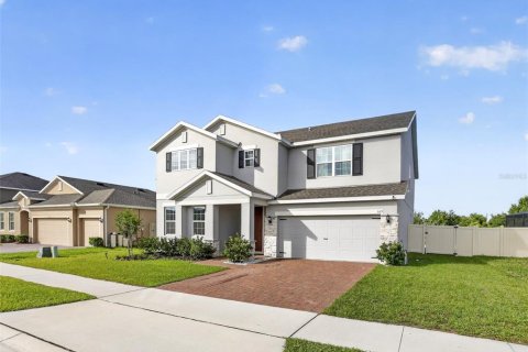 House in Groveland, Florida 5 bedrooms, 297.66 sq.m. № 2117745 - photo 3