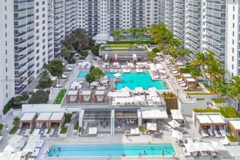 Appartement à louer à Miami Beach, Floride: 55.74 m2 № 1920080 - photo 1
