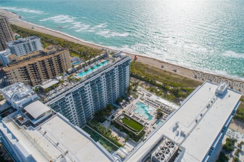 Appartement à louer à Miami Beach, Floride: 55.74 m2 № 1920080 - photo 2