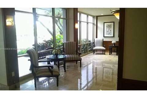 Condominio en venta en Aventura, Florida, 1 dormitorio, 99.03 m2 № 2077071 - foto 21
