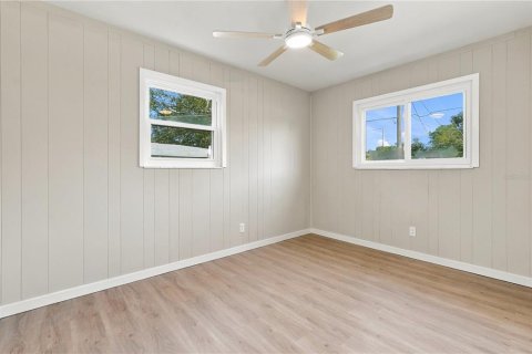 Villa ou maison à vendre à Tampa, Floride: 4 chambres, 176.14 m2 № 2415372 - photo 20