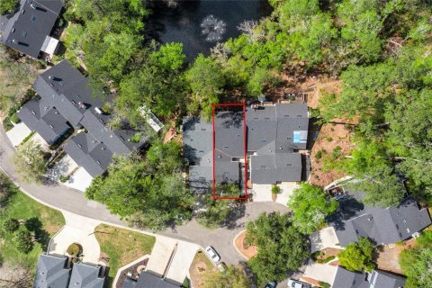 Touwnhouse à vendre à Gainesville, Floride: 2 chambres, 154.4 m2 № 2092199 - photo 5