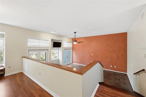Touwnhouse à vendre à Gainesville, Floride: 2 chambres, 154.4 m2 № 2092199 - photo 17