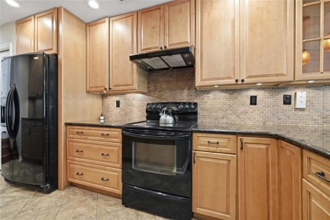 Touwnhouse à vendre à Gainesville, Floride: 2 chambres, 154.4 m2 № 2092199 - photo 9