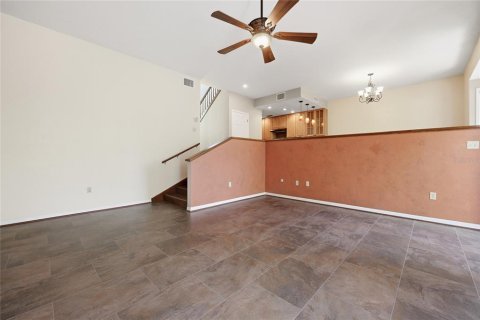 Touwnhouse à vendre à Gainesville, Floride: 2 chambres, 154.4 m2 № 2092199 - photo 16
