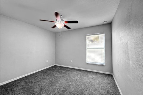 Villa ou maison à louer à Wimauma, Floride: 3 chambres, 162.02 m2 № 2166955 - photo 13