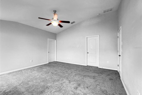 Villa ou maison à louer à Wimauma, Floride: 3 chambres, 162.02 m2 № 2166955 - photo 10