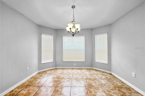 Villa ou maison à louer à Wimauma, Floride: 3 chambres, 162.02 m2 № 2166955 - photo 5