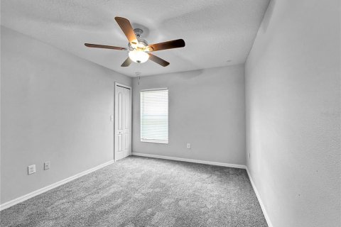 Villa ou maison à louer à Wimauma, Floride: 3 chambres, 162.02 m2 № 2166955 - photo 14