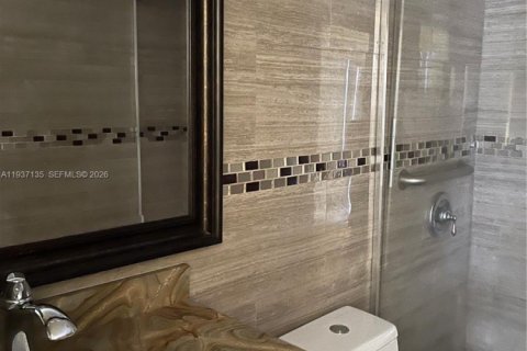 Copropriété à louer à Miami, Floride: 1 chambre, 80.08 m2 № 1995047 - photo 6