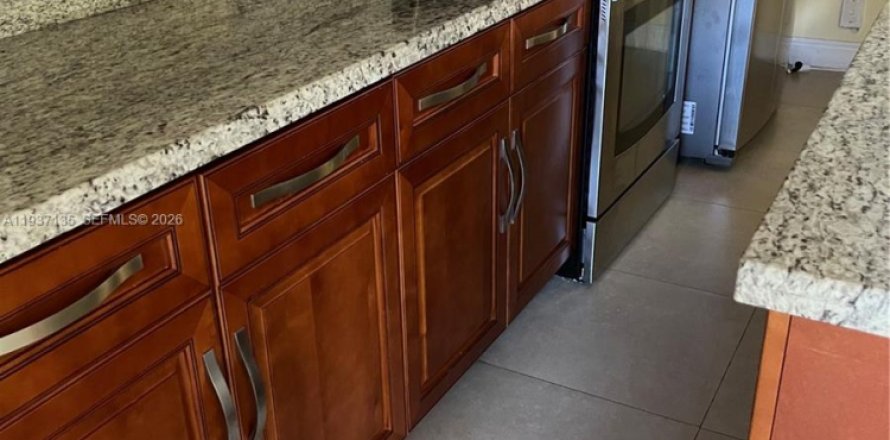 Condo à Miami, Floride, 1 chambre  № 1995047