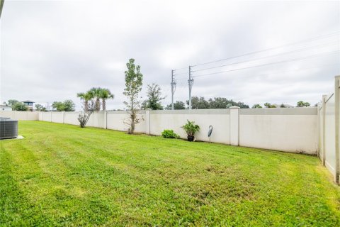 Casa en venta en Wesley Chapel, Florida, 3 dormitorios, 140.84 m2 № 1913486 - foto 14