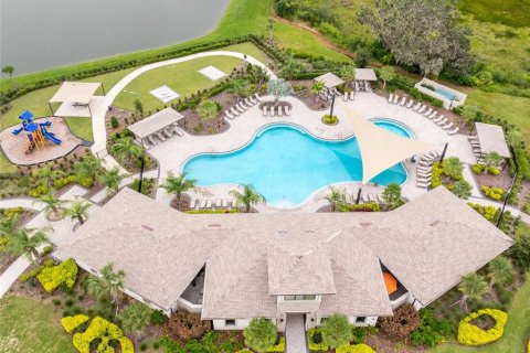 Casa en venta en Wesley Chapel, Florida, 3 dormitorios, 140.84 m2 № 1913486 - foto 12