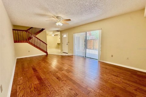 Touwnhouse à louer à Palm Harbor, Floride: 2 chambres, 124.86 m2 № 1901813 - photo 9