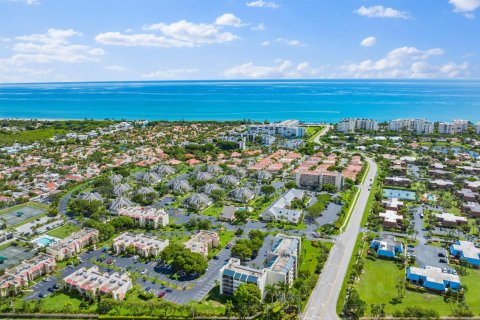 Condominio en alquiler en Jupiter, Florida, 2 dormitorios, 109.9 m2 № 1011499 - foto 1