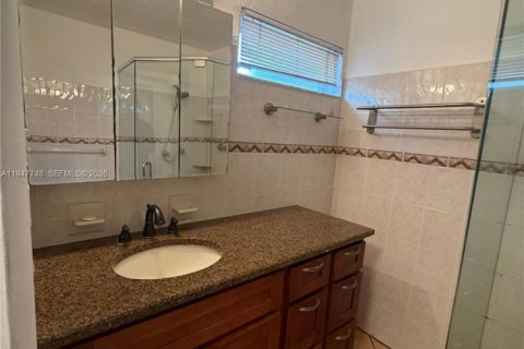 Casa en venta en Hollywood, Florida, 3 dormitorios, 168.71 m2 № 2006167 - foto 10
