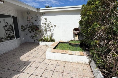 Casa en venta en Hollywood, Florida, 3 dormitorios, 168.71 m2 № 2006167 - foto 15