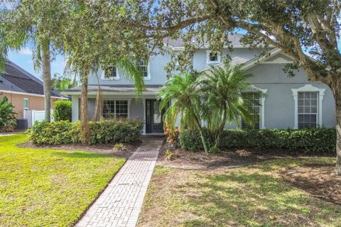 House in Oviedo, Florida 4 bedrooms, 274.62 sq.m. № 1907228 - photo 1