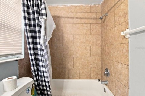 Propiedad comercial en venta en Tampa, Florida, 6 dormitorios, 161.28 m2 № 2291925 - foto 22