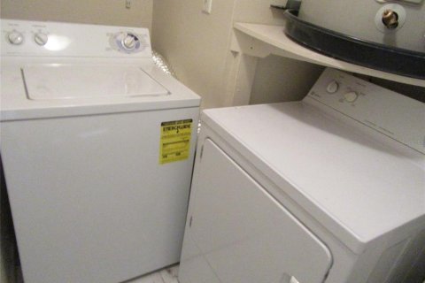 Copropriété à louer à Clearwater, Floride: 2 chambres, 105.91 m2 № 2429337 - photo 13