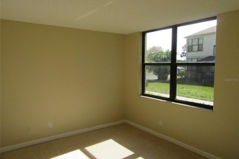 Copropriété à louer à Clearwater, Floride: 2 chambres, 105.91 m2 № 2429337 - photo 10