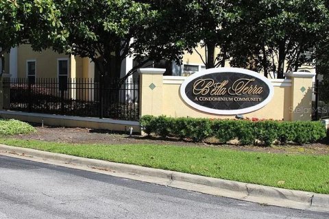 Apartamento en alquiler en Orlando, Florida, 2 dormitorios, 98.85 m2 № 1911570 - foto 3