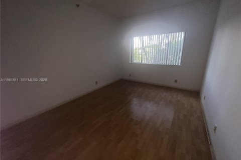 Купить кондоминиум в Серфсайд, Флорида 2 спальни, 110.55м2, № 2182388 - фото 20