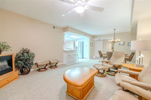 Copropriété à vendre à Daytona Beach Shores, Floride: 3 chambres, 195.09 m2 № 1447071 - photo 9