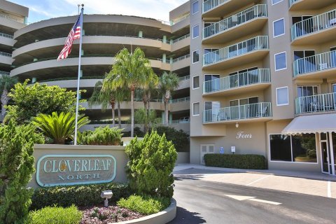 Copropriété à vendre à Daytona Beach Shores, Floride: 3 chambres, 195.09 m2 № 1447071 - photo 1