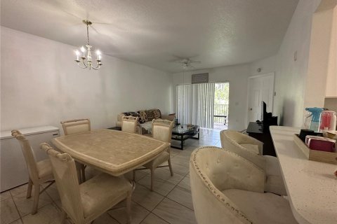 Condominio en venta en Riverview, Florida, 3 dormitorios, 106.93 m2 № 1848700 - foto 2