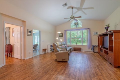 House in Ocala, Florida 3 bedrooms, 149.02 sq.m. № 2157626 - photo 11