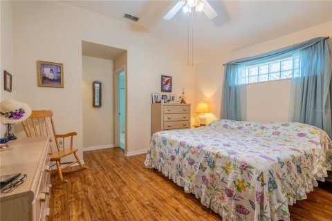 House in Ocala, Florida 3 bedrooms, 149.02 sq.m. № 2157626 - photo 22
