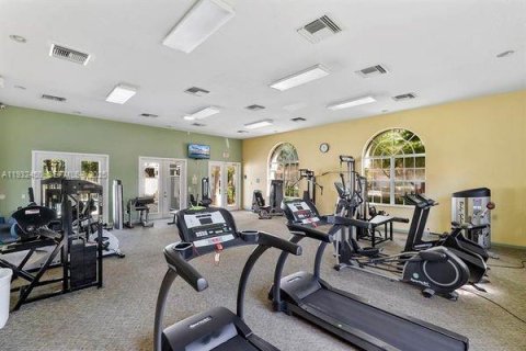 Купить виллу или дом в Санрайз, Флорида 2 спальни, 126.81м2, № 1991139 - фото 21