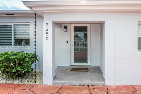 Villa ou maison à vendre à Miami, Floride: 3 chambres, 152.73 m2 № 1924793 - photo 6