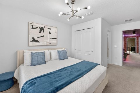 Touwnhouse à vendre à Kissimmee, Floride: 5 chambres, 210.24 m2 № 2283642 - photo 24