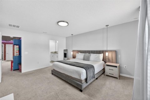 Touwnhouse à vendre à Kissimmee, Floride: 5 chambres, 210.24 m2 № 2283642 - photo 18