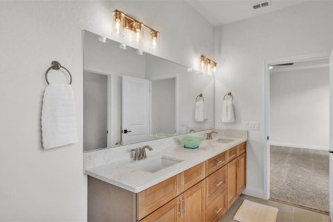 House in Bartow, Florida 4 bedrooms, 206.71 sq.m. № 1680285 - photo 15