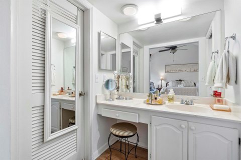 Купить кондоминиум в Бока-Ратон, Флорида 4 комнаты, 130.06м2, № 2084156 - фото 28