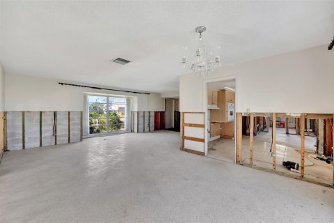 Villa ou maison à vendre à Clearwater, Floride: 2 chambres, 149.29 m2 № 1565358 - photo 17