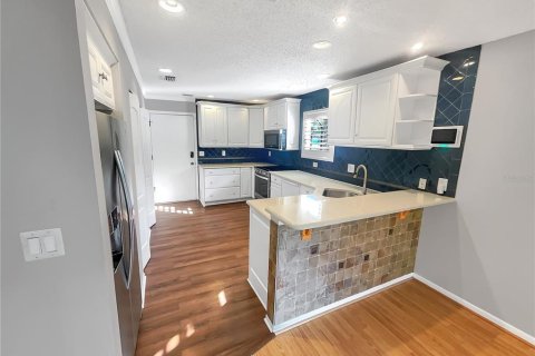 Adosado en venta en Clearwater, Florida, 3 dormitorios, 147.99 m2 № 1586763 - foto 10