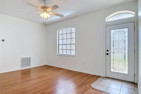 Casa en venta en New Smyrna Beach, Florida, 3 dormitorios, 141.95 m2 № 2099805 - foto 4