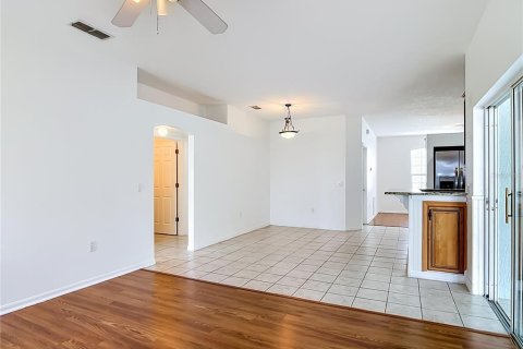 Casa en venta en New Smyrna Beach, Florida, 3 dormitorios, 141.95 m2 № 2099805 - foto 15